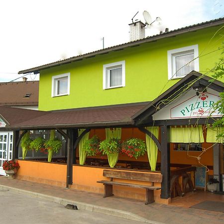 Penzion Pri Slovenc Dol pri Ljubljani Extérieur photo