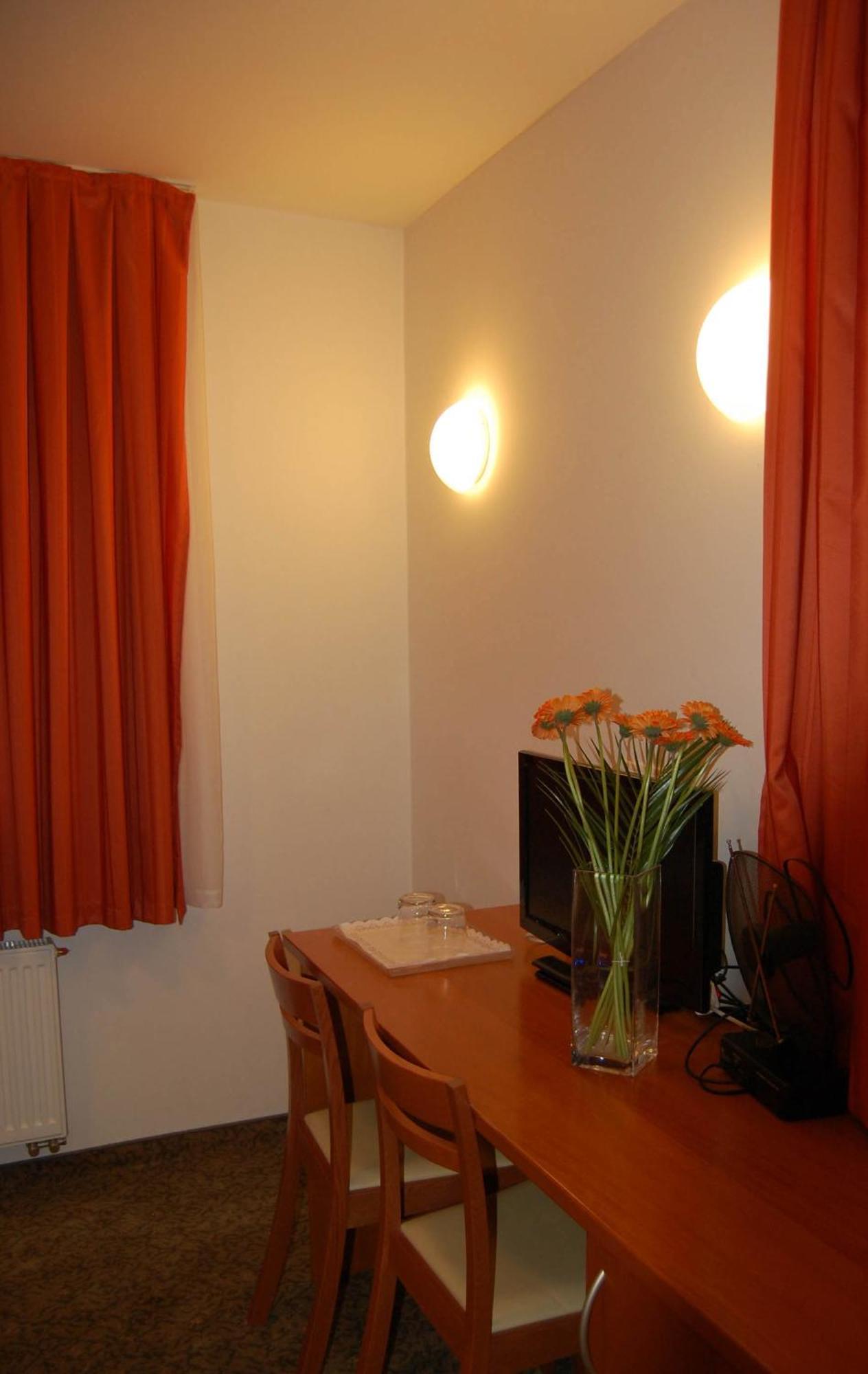 Penzion Pri Slovenc Dol pri Ljubljani Extérieur photo