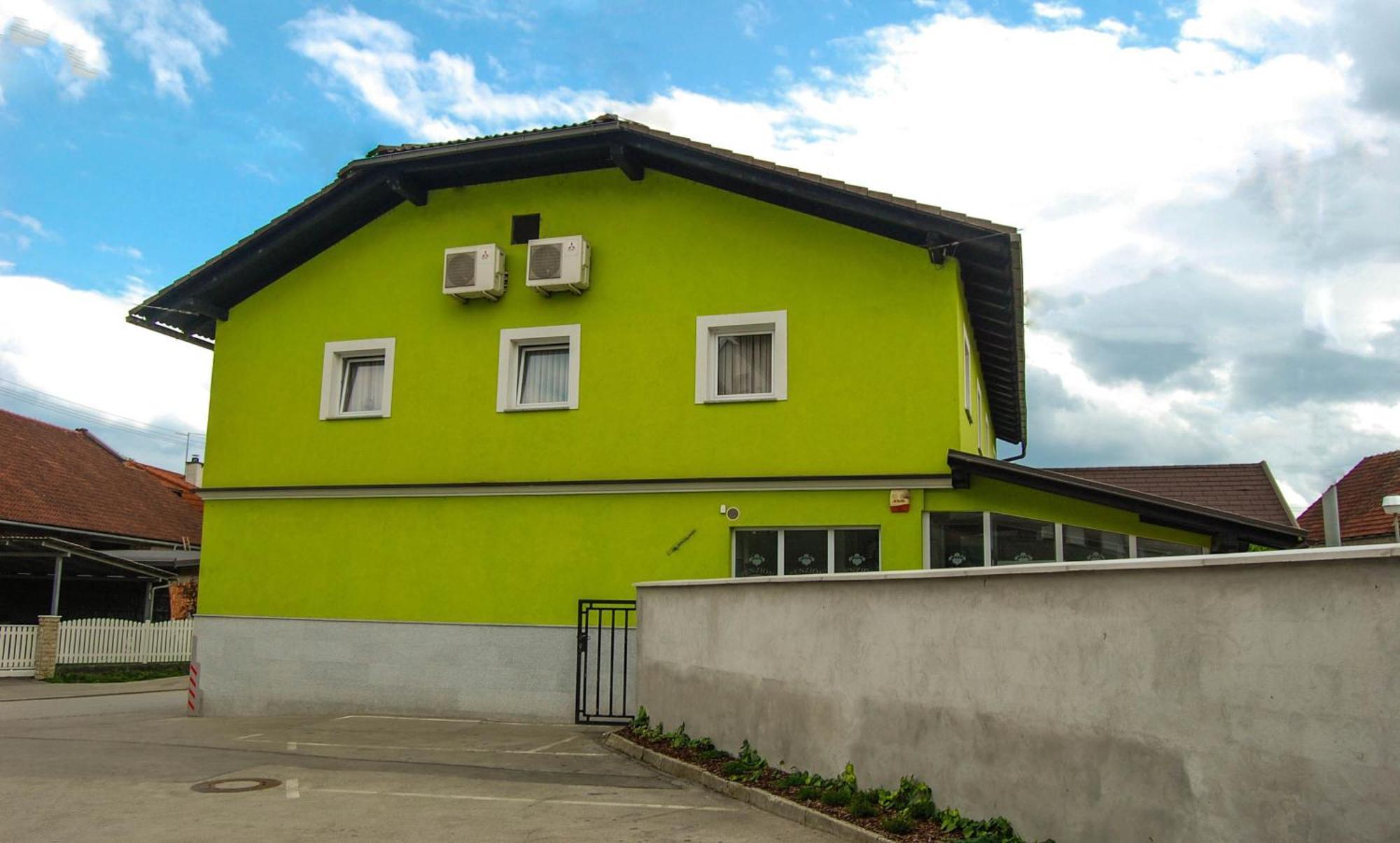 Penzion Pri Slovenc Dol pri Ljubljani Extérieur photo