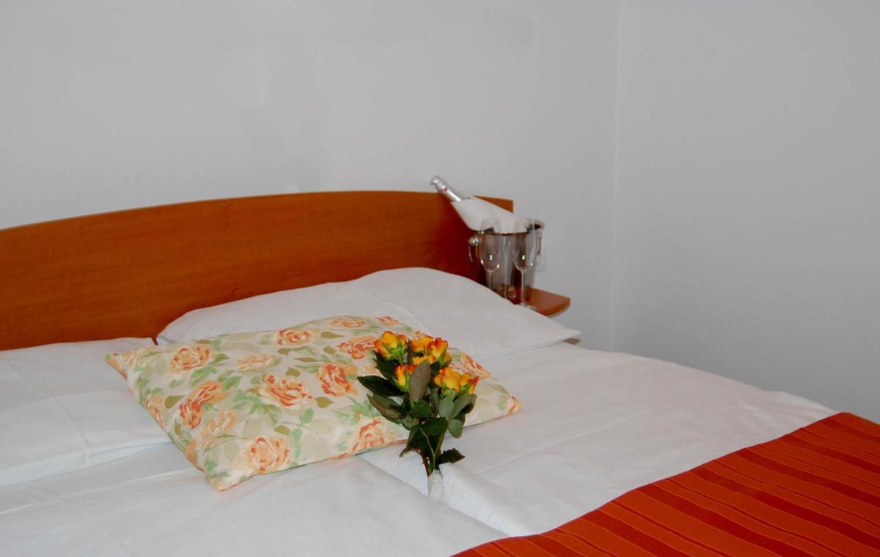 Penzion Pri Slovenc Dol pri Ljubljani Chambre photo